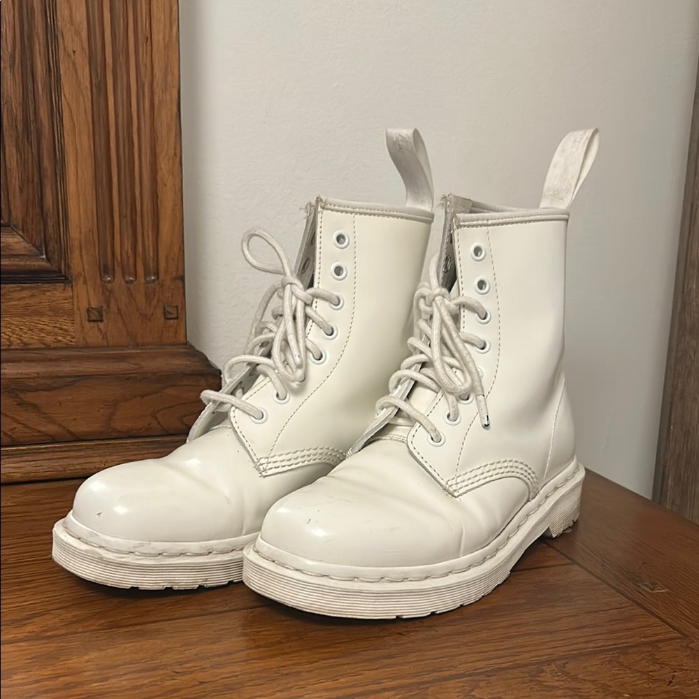 Dr. Martens Unisex: 1460 Mono All White Boots